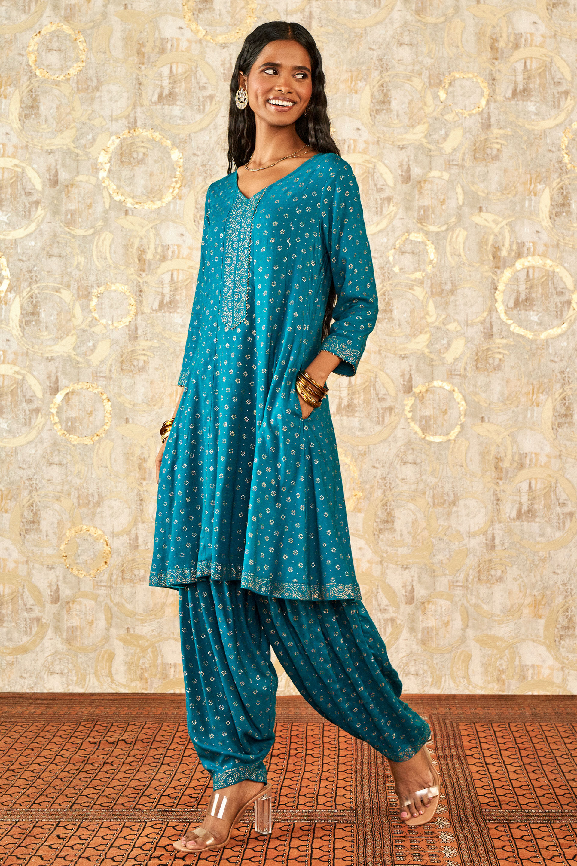 Ethnic kurta on sale sets online